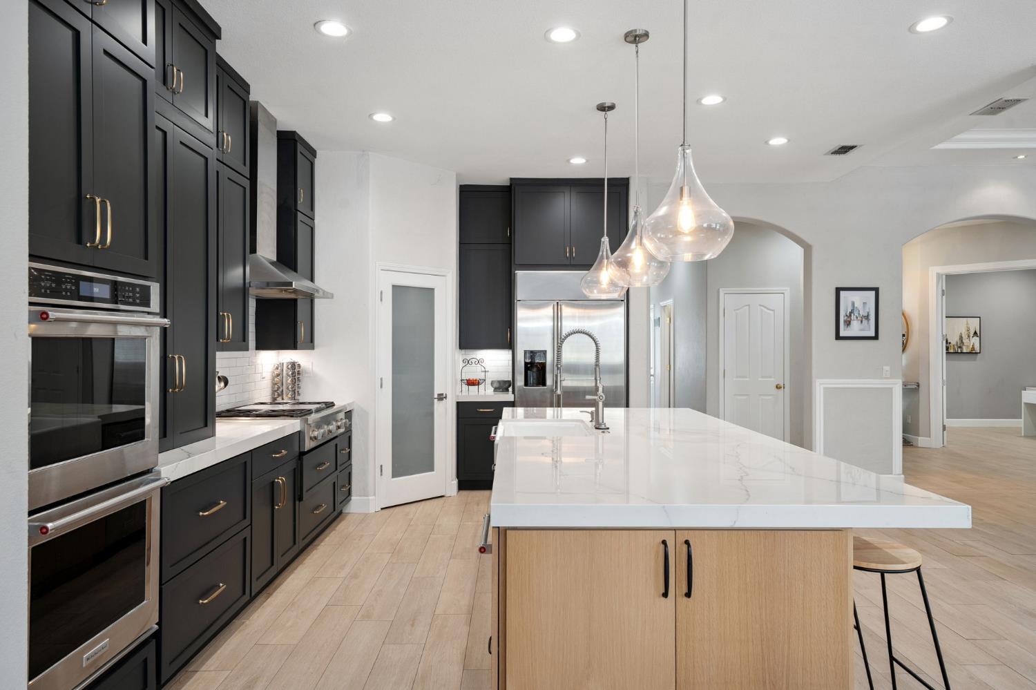 Detail Gallery Image 15 of 60 For 5054 Stroman Ln, Sacramento,  CA 95835 - 3 Beds | 2/1 Baths