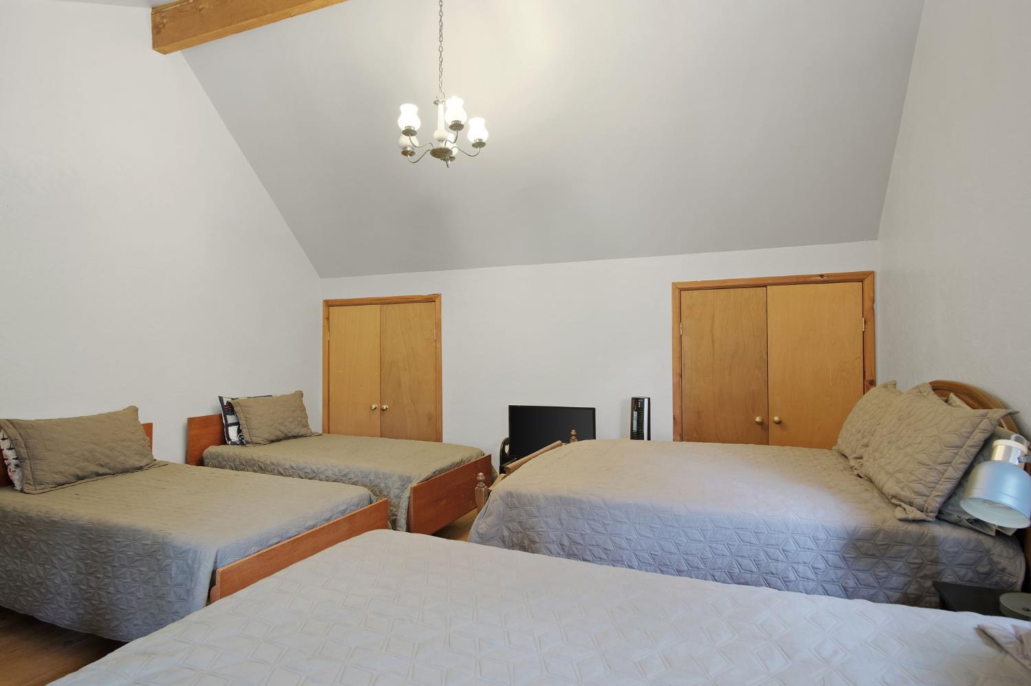 Detail Gallery Image 23 of 35 For 20695 N Haiapo Rd, Mi Wuk Village,  CA 95346 - 3 Beds | 1/1 Baths