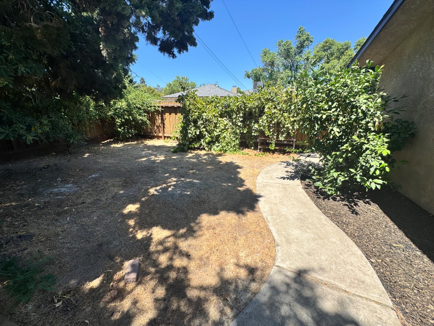Detail Gallery Image 28 of 35 For 1237 College Ave, Modesto,  CA 95350 - 3 Beds | 1 Baths