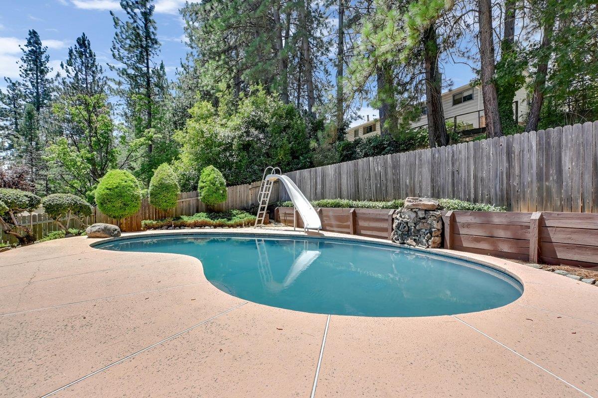 Detail Gallery Image 31 of 36 For 335 Rhode Island St, Grass Valley,  CA 95945 - 4 Beds | 2 Baths