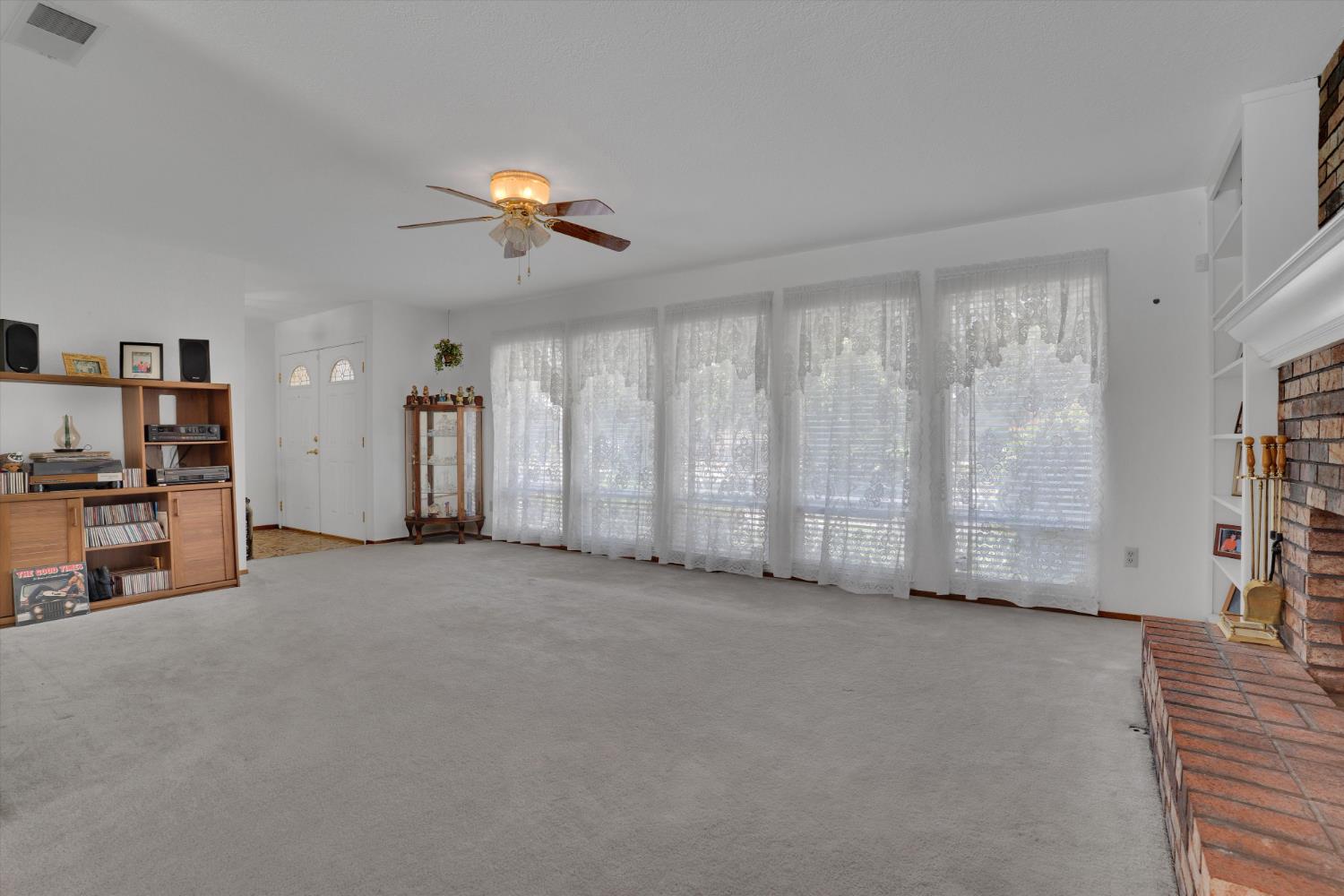 Detail Gallery Image 9 of 35 For 3524 Marsala Way, Modesto,  CA 95356 - 3 Beds | 2 Baths