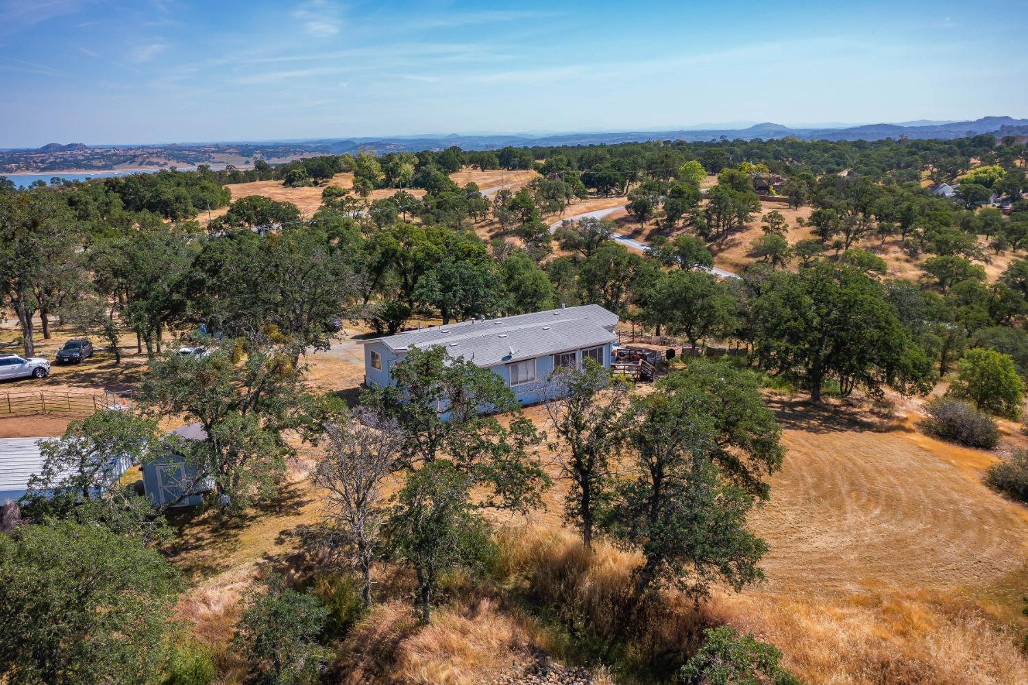 Detail Gallery Image 4 of 43 For 203 Dancie Dr, Wallace,  CA 95254 - 3 Beds | 2 Baths