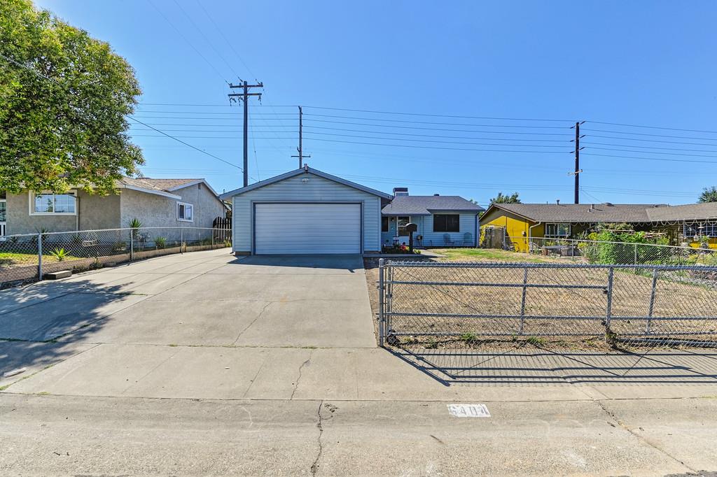 Detail Gallery Image 27 of 27 For 6404 Longdale Dr, North Highlands,  CA 95660 - 3 Beds | 1 Baths