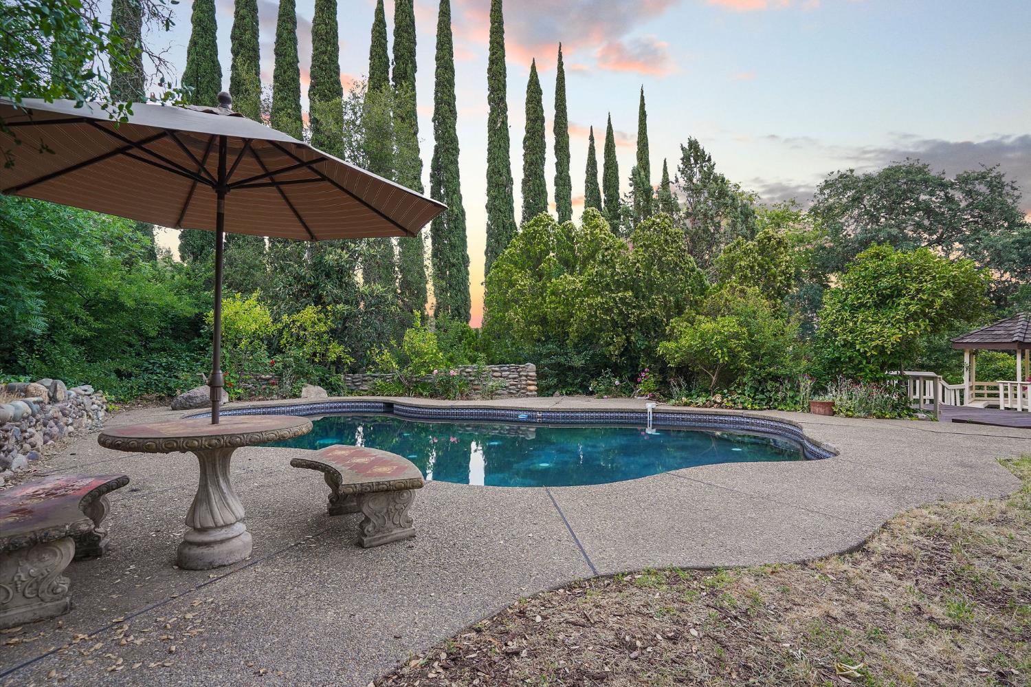 Detail Gallery Image 78 of 87 For 9775 Oak Leaf Way, Granite Bay,  CA 95746 - 5 Beds | 3 Baths