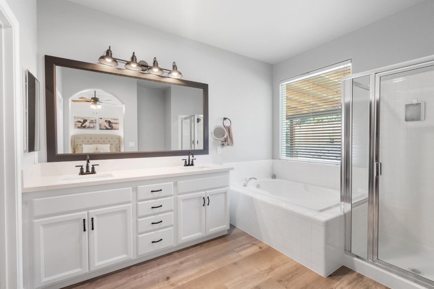 Detail Gallery Image 16 of 26 For 3900 Ginko Way, Sacramento,  CA 95834 - 3 Beds | 2 Baths