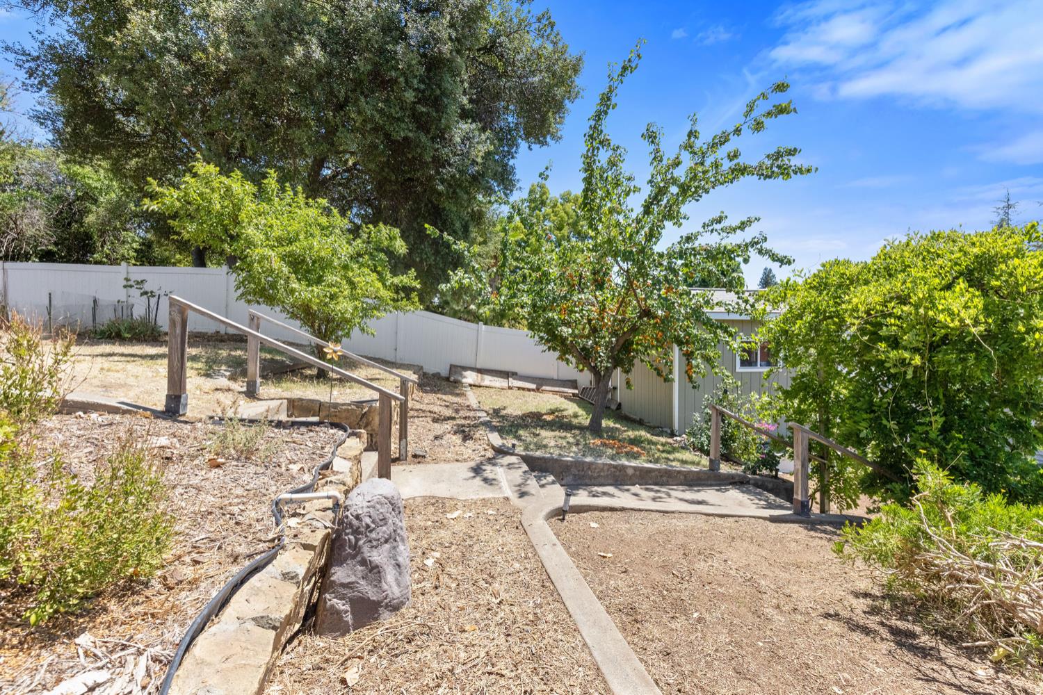 Detail Gallery Image 26 of 43 For 6761 Linda Sue Way, Fair Oaks,  CA 95628 - 3 Beds | 2 Baths
