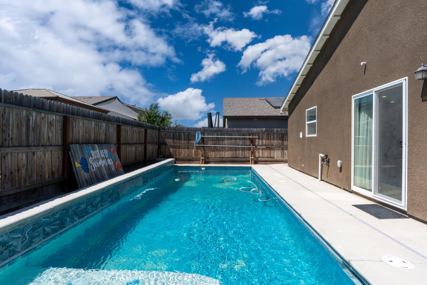 Detail Gallery Image 53 of 58 For 1807 Patricia Ct, Los Banos,  CA 93635 - 4 Beds | 3 Baths