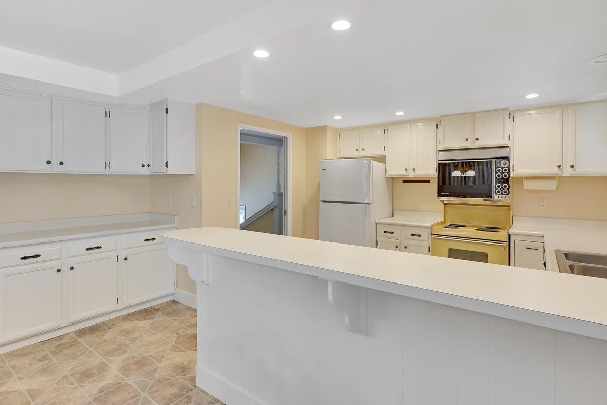 Detail Gallery Image 12 of 36 For 335 Rhode Island St, Grass Valley,  CA 95945 - 4 Beds | 2 Baths