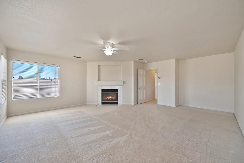Detail Gallery Image 38 of 56 For 7850 Gazelle Trail Way, Antelope,  CA 95843 - 5 Beds | 3 Baths