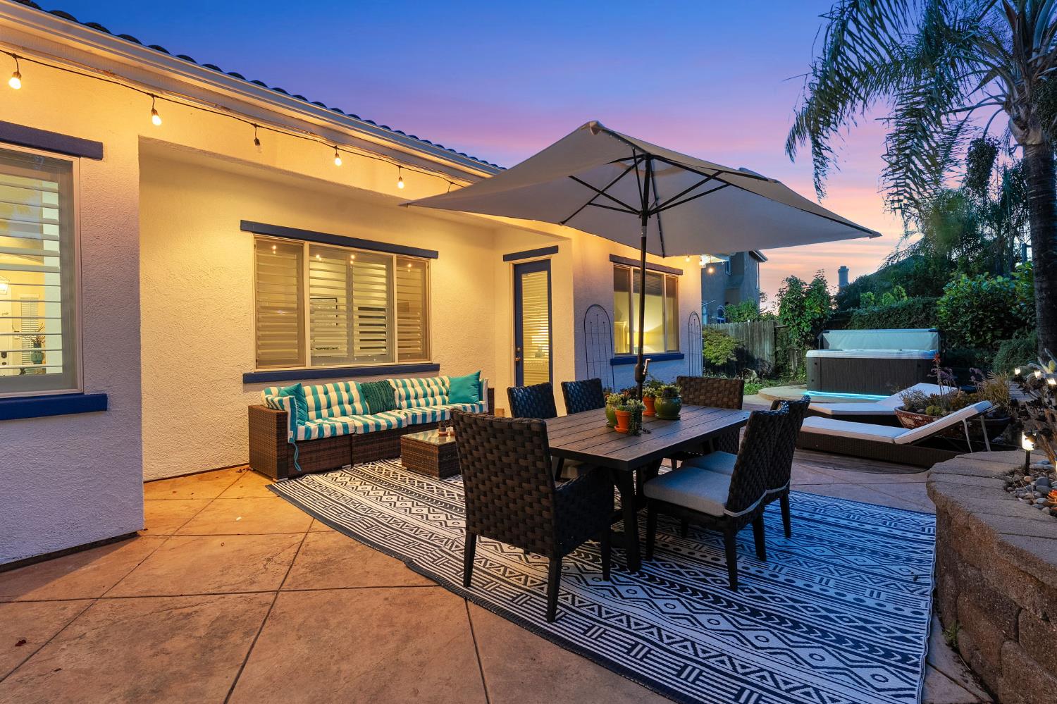 Detail Gallery Image 44 of 60 For 5054 Stroman Ln, Sacramento,  CA 95835 - 3 Beds | 2/1 Baths
