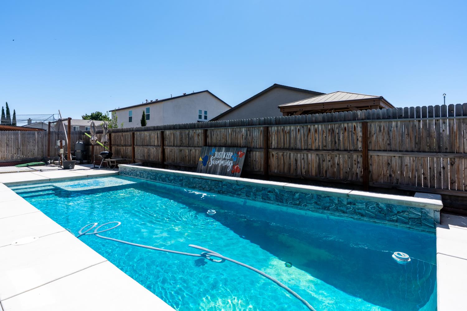 Detail Gallery Image 46 of 58 For 1807 Patricia Ct, Los Banos,  CA 93635 - 4 Beds | 3 Baths