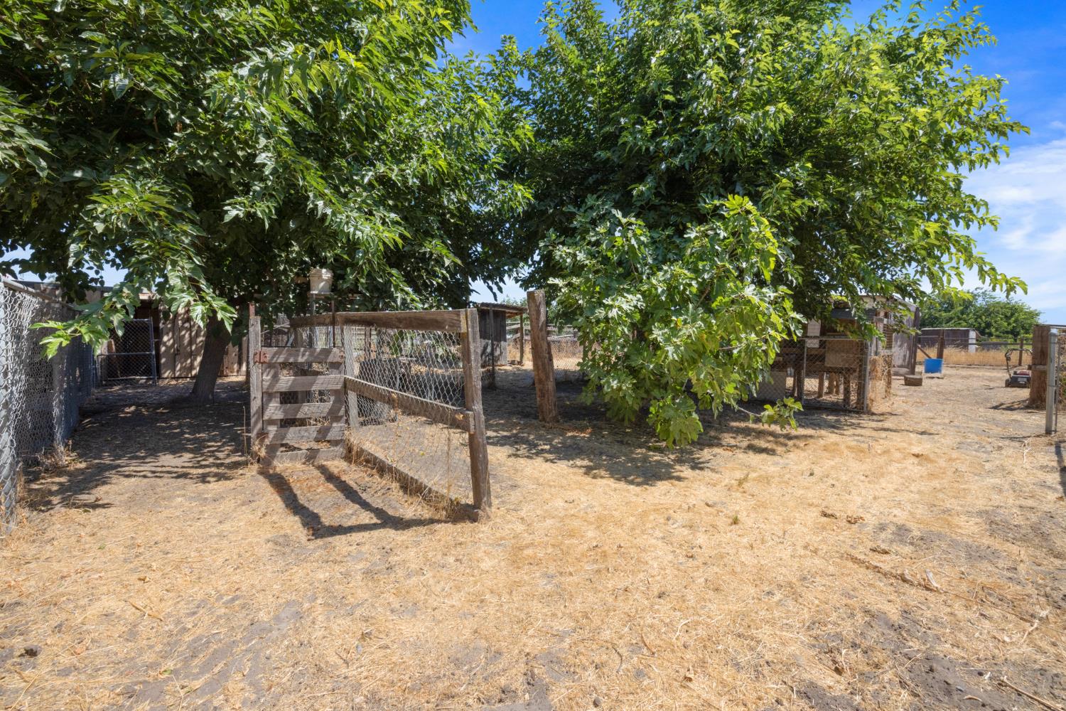 Detail Gallery Image 41 of 44 For 13119 6th St, Hickman,  CA 95323 - 3 Beds | 1/1 Baths