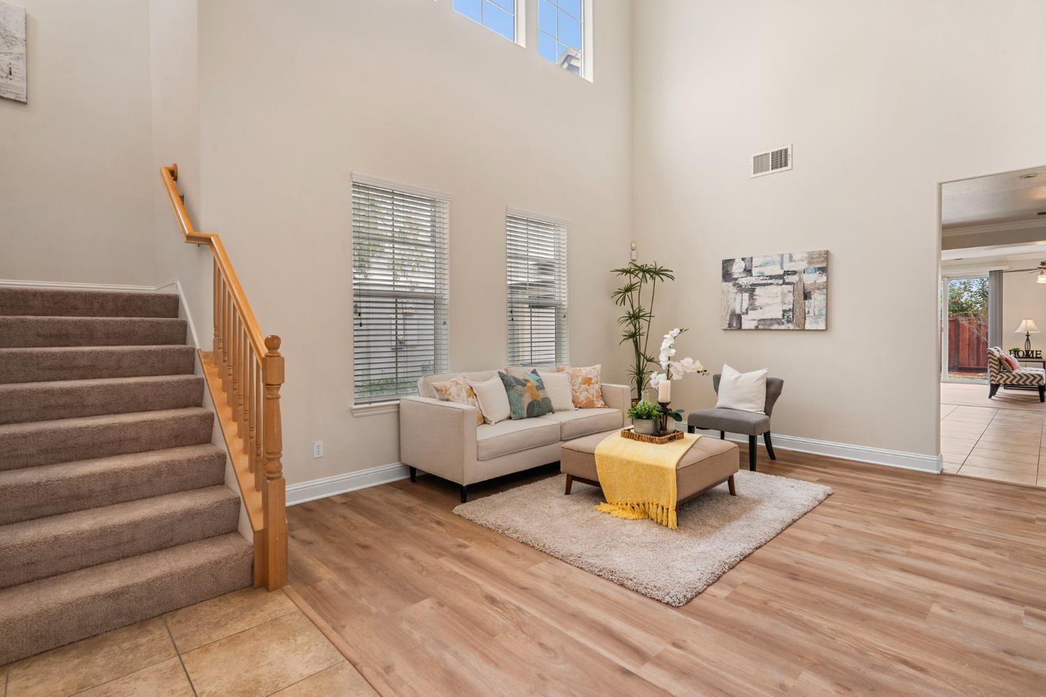 Detail Gallery Image 7 of 48 For 122 N Sierra Madre St, Tracy,  CA 95391 - 4 Beds | 3 Baths