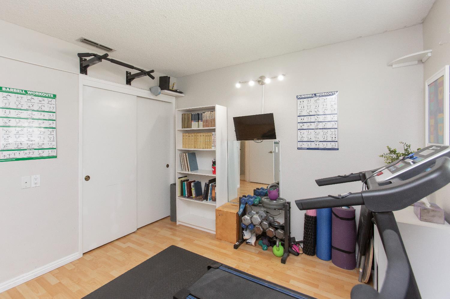 Detail Gallery Image 27 of 49 For 3360 Vanderbilt Ave, Turlock,  CA 95382 - 3 Beds | 2 Baths