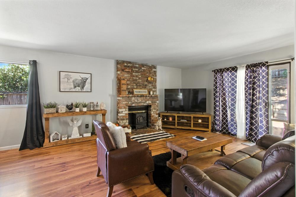 Detail Gallery Image 7 of 36 For 6023 Garden Towne Way, Orangevale,  CA 95662 - 3 Beds | 2 Baths