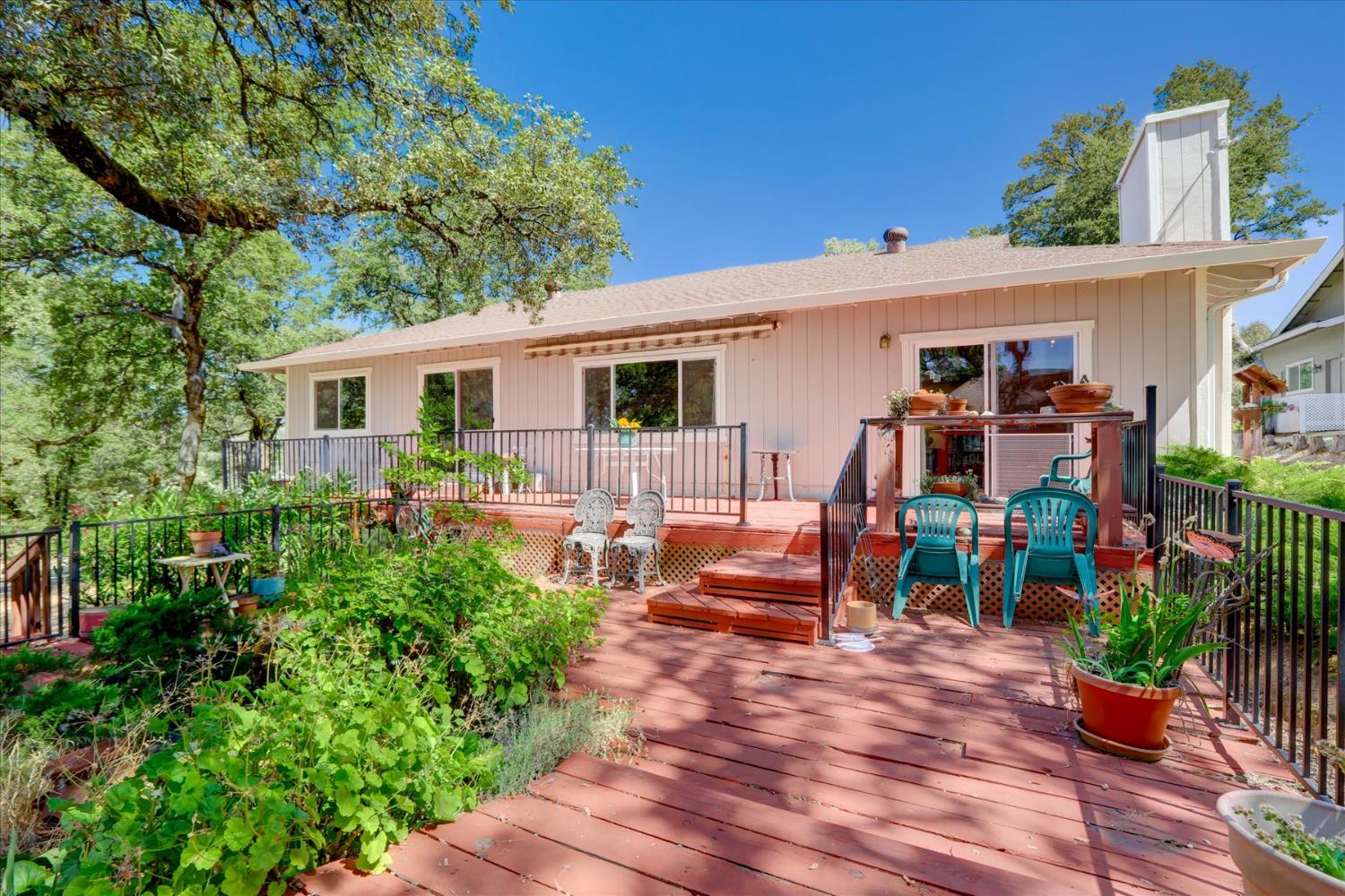 Detail Gallery Image 34 of 67 For 19009 Swallow Way, Penn Valley,  CA 95946 - 3 Beds | 2 Baths