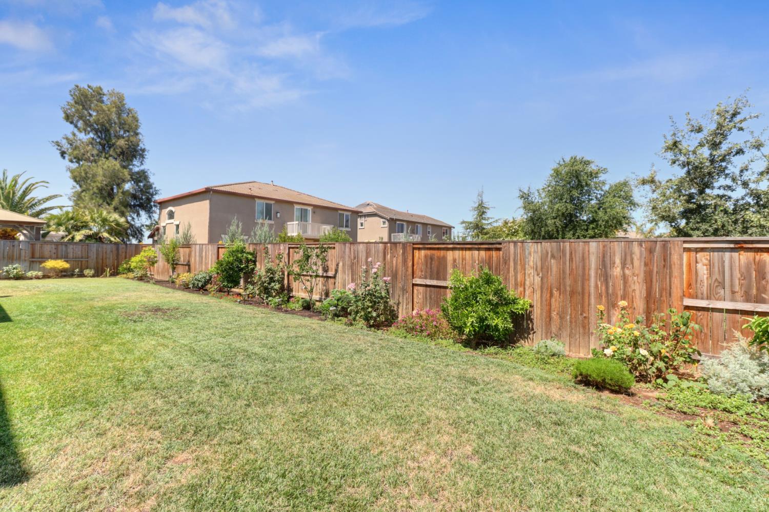 Detail Gallery Image 50 of 72 For 18400 Mandarin St, Woodland,  CA 95695 - 5 Beds | 4 Baths