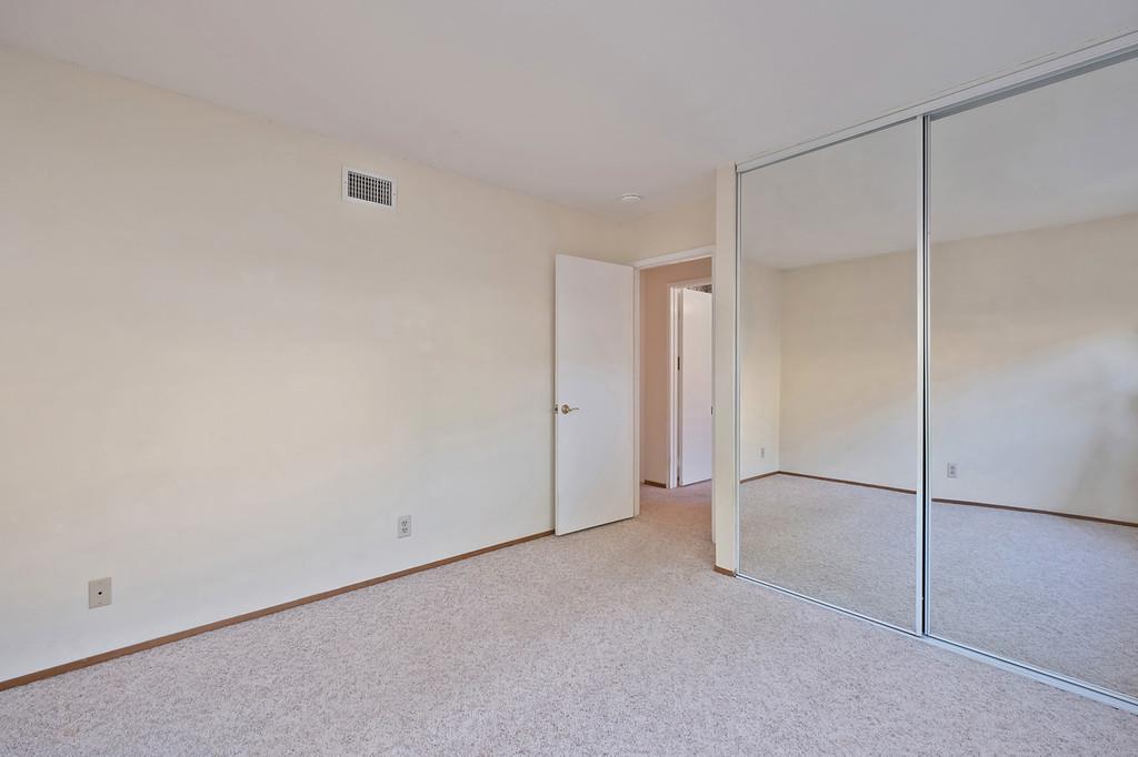 Detail Gallery Image 19 of 34 For 8105 Highwood Way, Orangevale,  CA 95662 - 3 Beds | 2 Baths