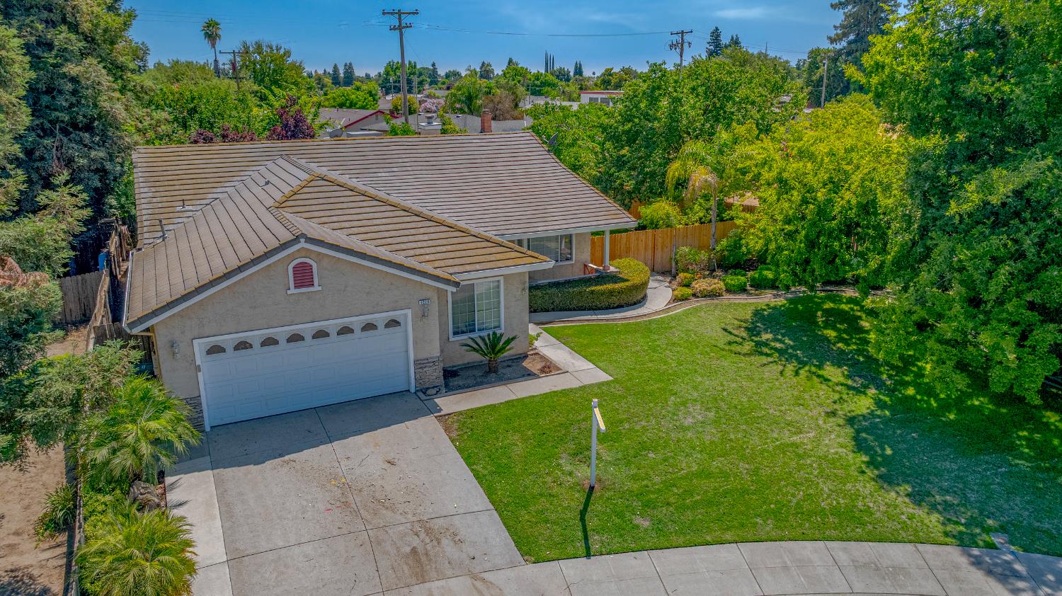 Detail Gallery Image 8 of 53 For 1079 Rosehill Dr, Chowchilla,  CA 93610 - 4 Beds | 2 Baths