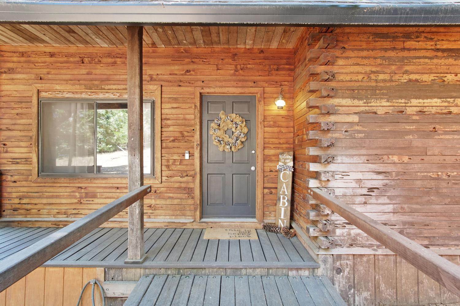 Detail Gallery Image 8 of 35 For 20695 N Haiapo Rd, Mi Wuk Village,  CA 95346 - 3 Beds | 1/1 Baths