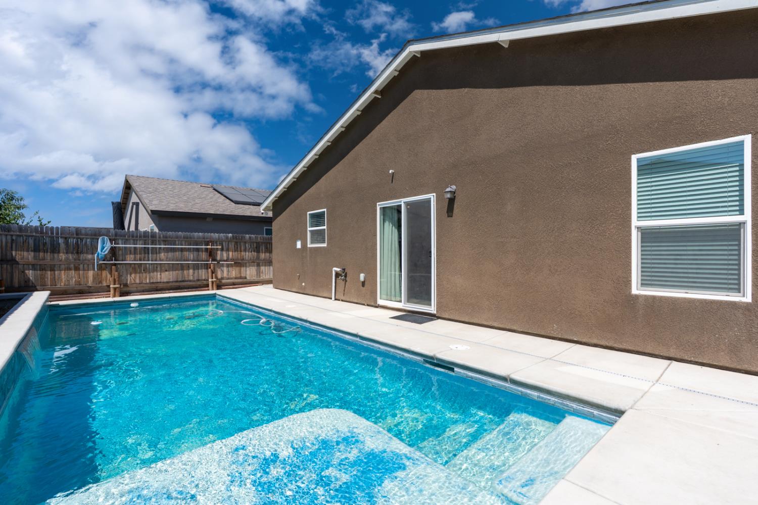 Detail Gallery Image 55 of 58 For 1807 Patricia Ct, Los Banos,  CA 93635 - 4 Beds | 3 Baths