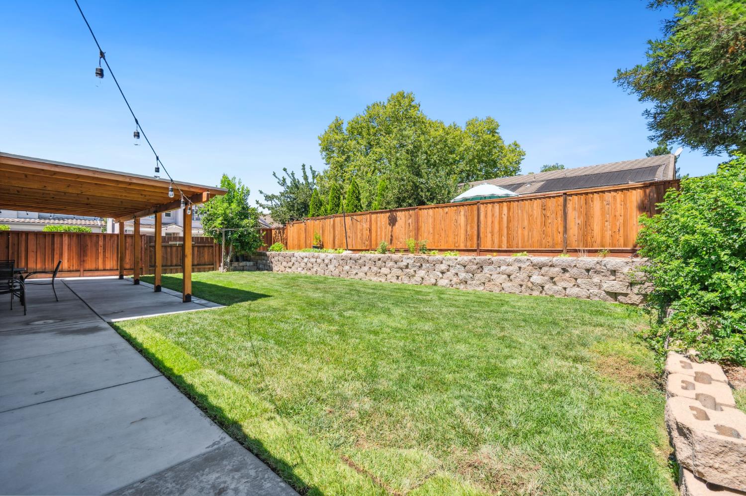 Detail Gallery Image 24 of 26 For 3900 Ginko Way, Sacramento,  CA 95834 - 3 Beds | 2 Baths
