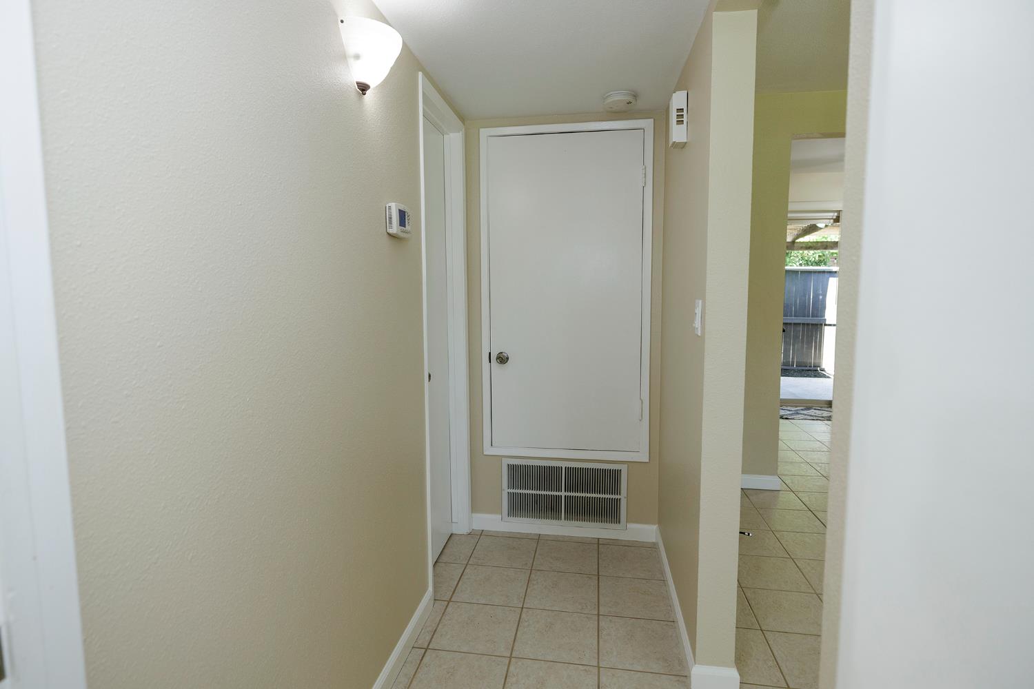 Detail Gallery Image 14 of 26 For 215 Floyd Ave #7,  Modesto,  CA 95350 - 1 Beds | 1 Baths