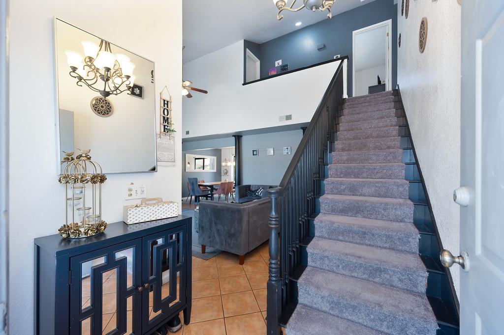 Detail Gallery Image 5 of 45 For 3429 Alisa Ct, Modesto,  CA 95356 - 4 Beds | 2/1 Baths