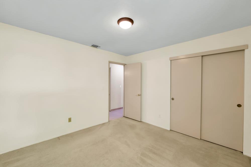 Detail Gallery Image 27 of 59 For 7527 Island Way, Sacramento,  CA 95831 - 3 Beds | 2 Baths
