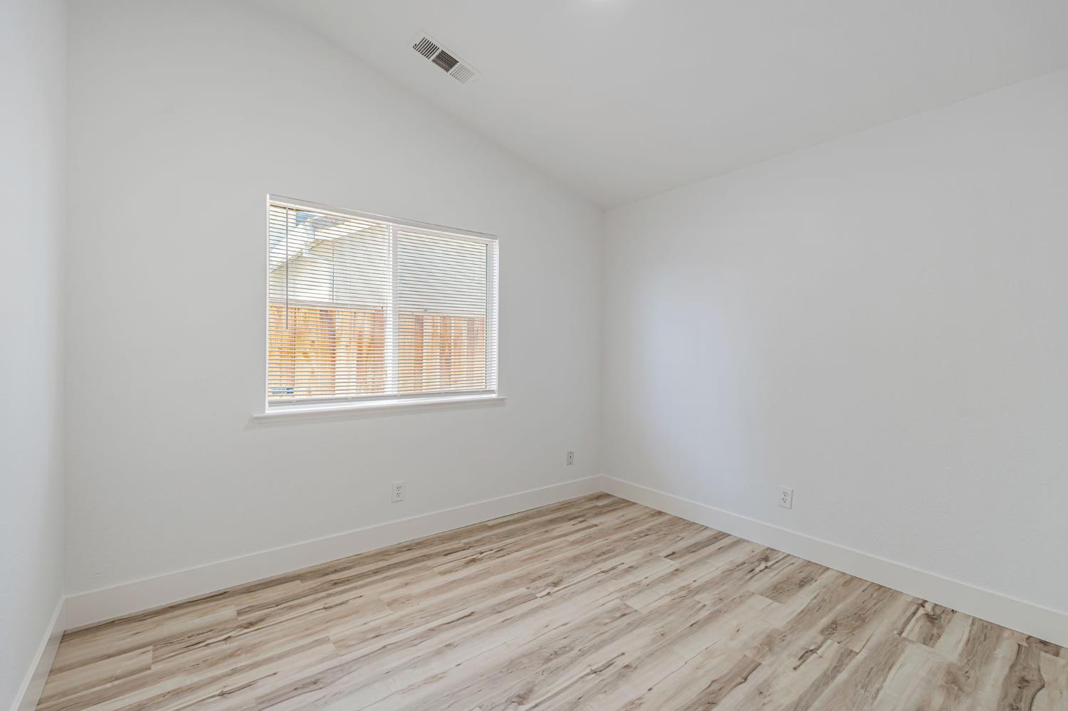 Detail Gallery Image 22 of 38 For 3828 Tern Ct, Merced,  CA 95340 - 3 Beds | 2 Baths