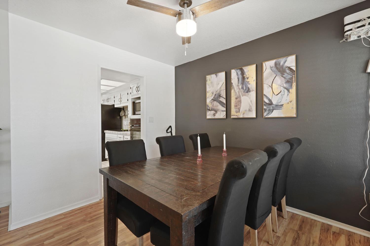 Detail Gallery Image 9 of 41 For 306 E Elise Ct, Modesto,  CA 95350 - 4 Beds | 3 Baths
