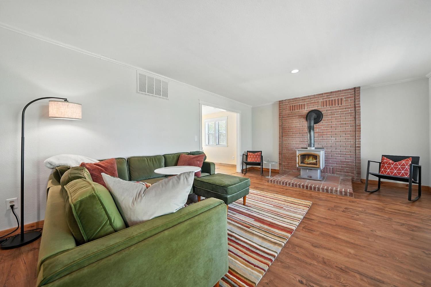 Detail Gallery Image 27 of 54 For 8201 Highway 49, Mokelumne Hill,  CA 95245 - 3 Beds | 2/1 Baths