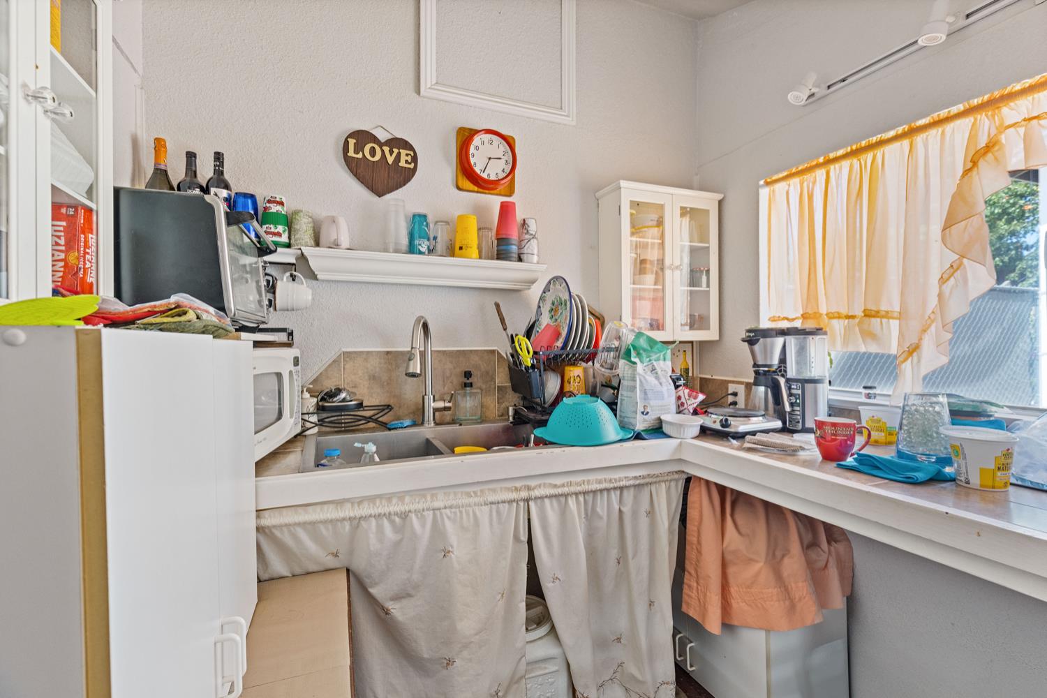 Detail Gallery Image 32 of 43 For 6761 Linda Sue Way, Fair Oaks,  CA 95628 - 3 Beds | 2 Baths