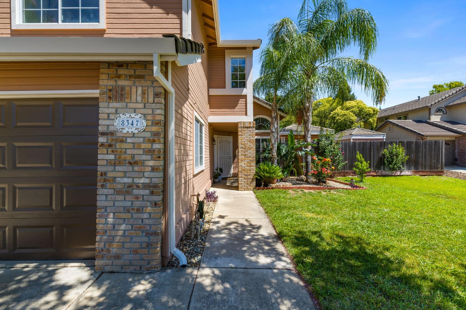 Detail Gallery Image 3 of 47 For 8347 Delta Sand, Elk Grove,  CA 95758 - 4 Beds | 2/1 Baths