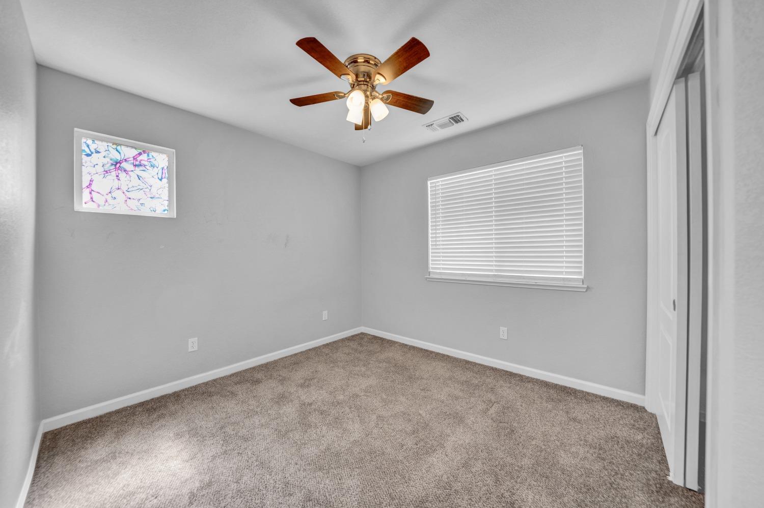 Detail Gallery Image 15 of 45 For 4104 Keepsake Dr, Modesto,  CA 95356 - 5 Beds | 3 Baths