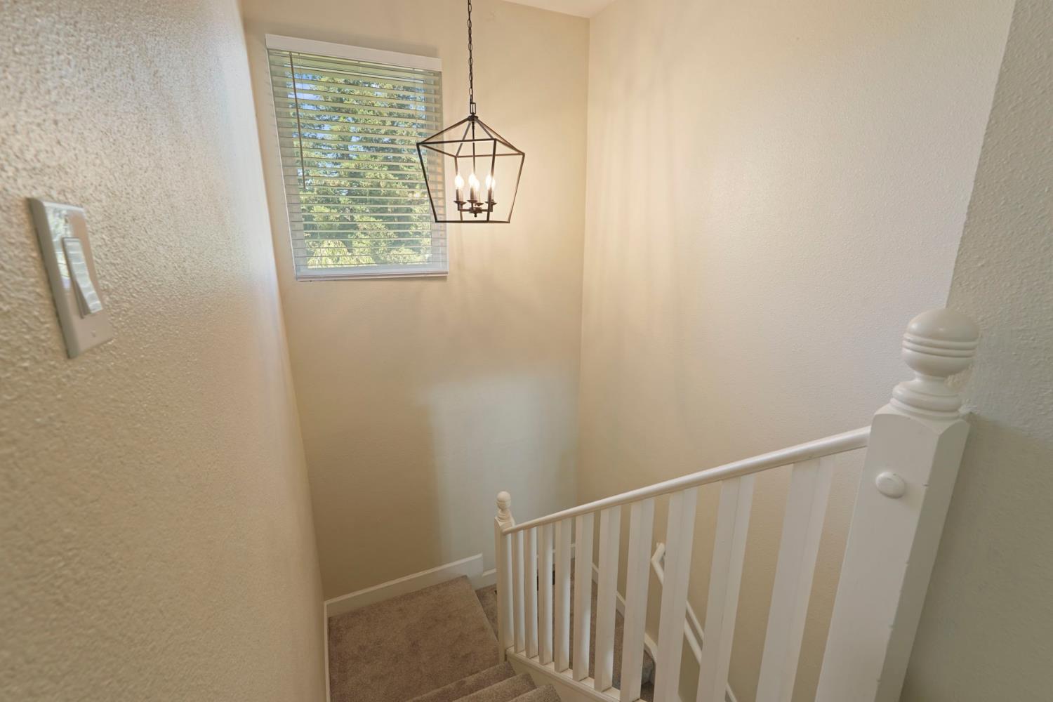 Detail Gallery Image 20 of 52 For 2457 Rockingham Cir, Lodi,  CA 95242 - 4 Beds | 2/1 Baths