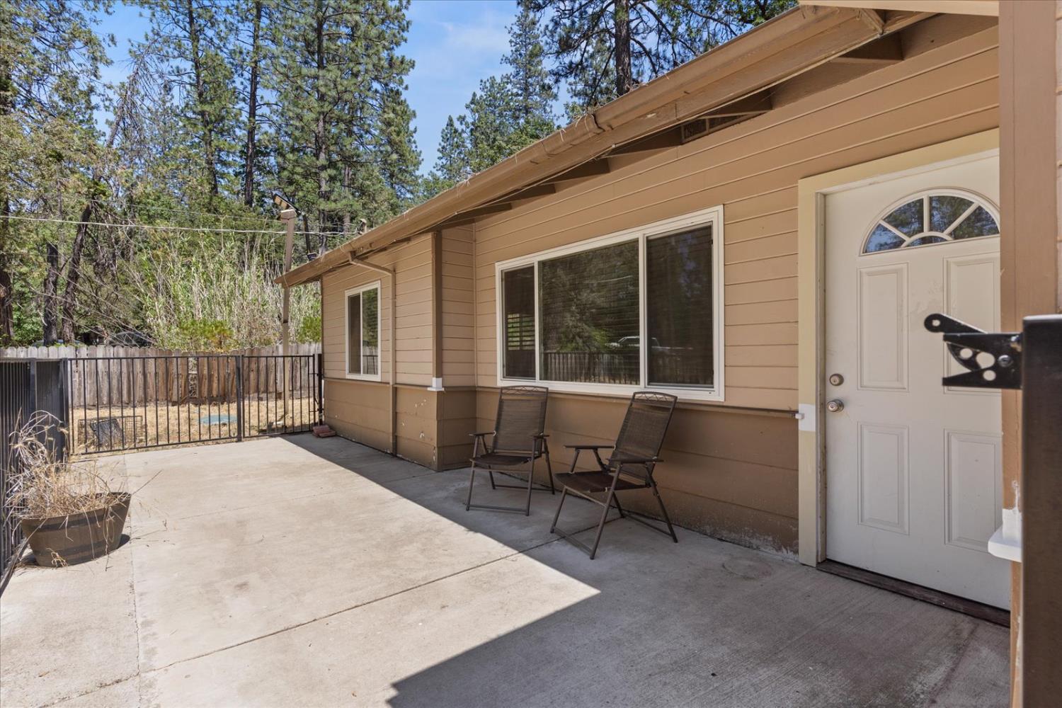 Detail Gallery Image 1 of 59 For 8430 La Porte Rd, Brownsville,  CA 95919 - 3 Beds | 1 Baths