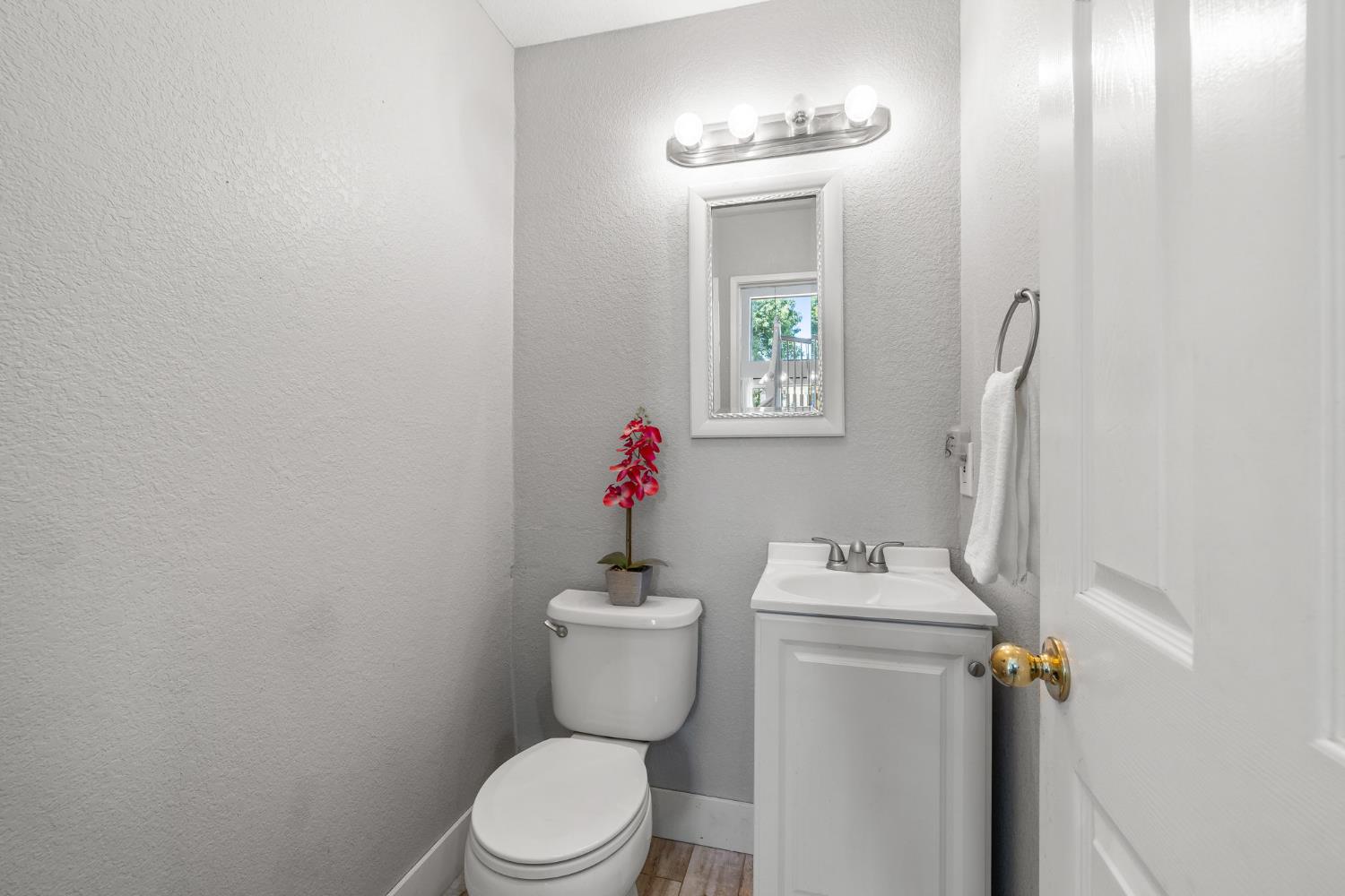 Detail Gallery Image 19 of 47 For 8347 Delta Sand, Elk Grove,  CA 95758 - 4 Beds | 2/1 Baths