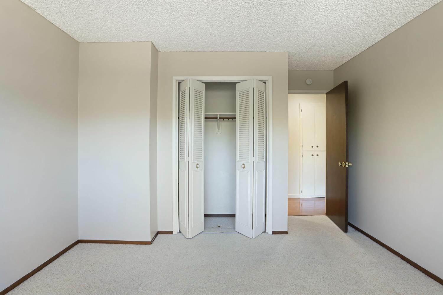 Detail Gallery Image 37 of 66 For 241 Charlemagne Way, Modesto,  CA 95350 - 4 Beds | 2 Baths