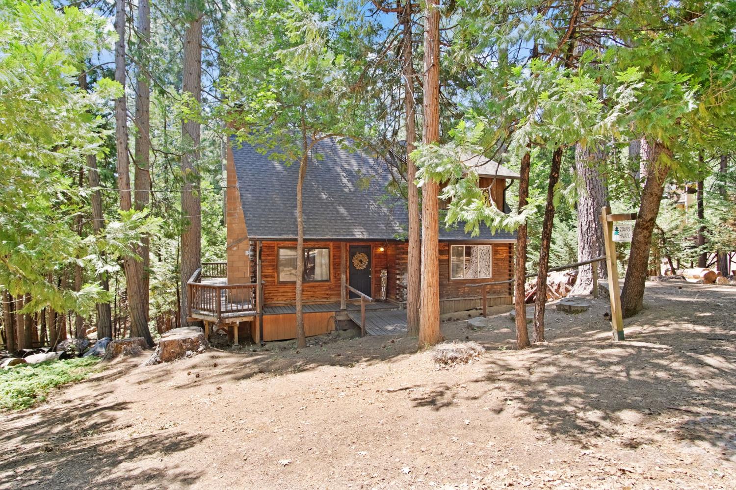 Detail Gallery Image 6 of 35 For 20695 N Haiapo Rd, Mi Wuk Village,  CA 95346 - 3 Beds | 1/1 Baths