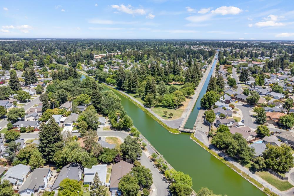 Detail Gallery Image 58 of 59 For 7527 Island Way, Sacramento,  CA 95831 - 3 Beds | 2 Baths