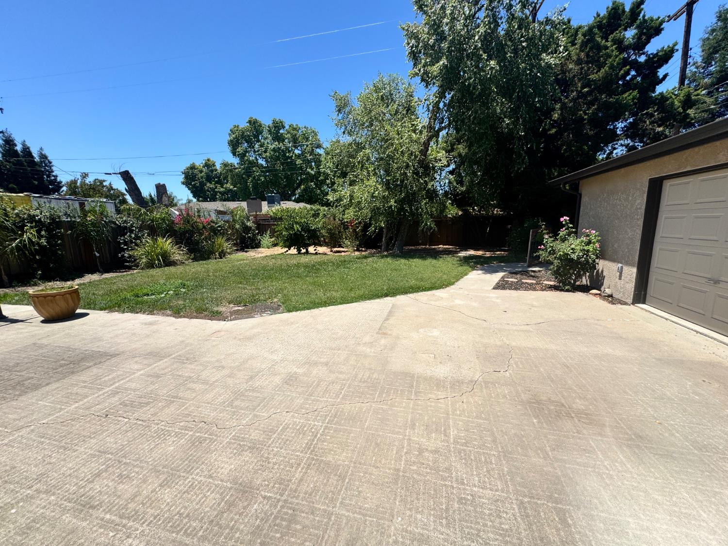Detail Gallery Image 30 of 35 For 1237 College Ave, Modesto,  CA 95350 - 3 Beds | 1 Baths