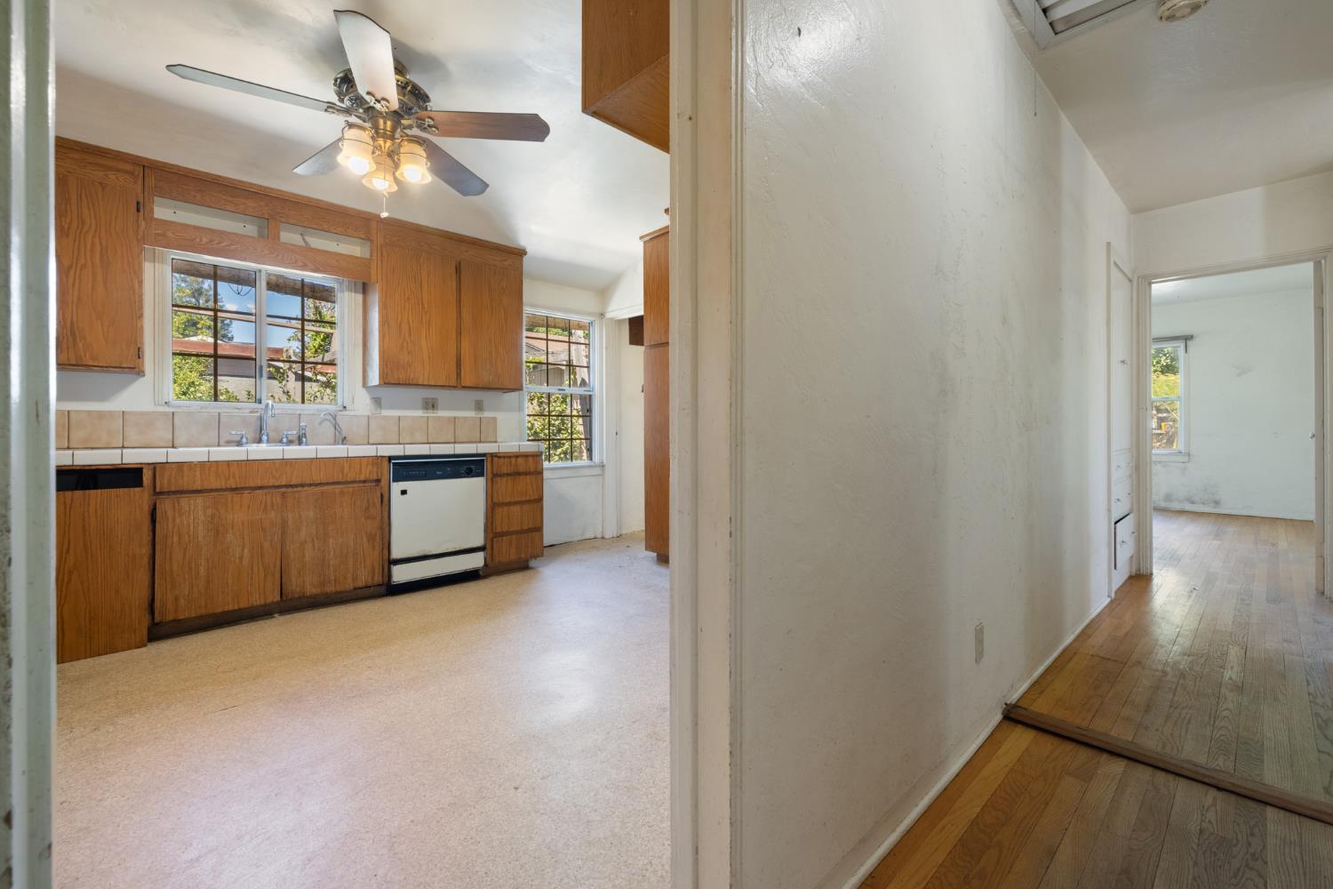Detail Gallery Image 19 of 44 For 13119 6th St, Hickman,  CA 95323 - 3 Beds | 1/1 Baths