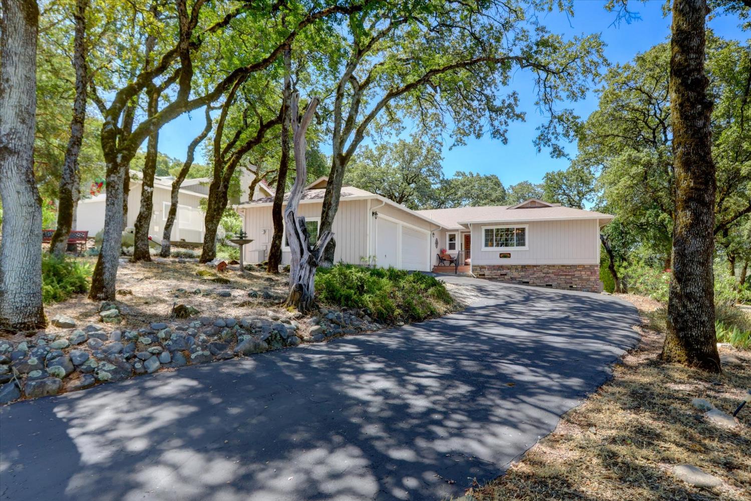 Detail Gallery Image 48 of 67 For 19009 Swallow Way, Penn Valley,  CA 95946 - 3 Beds | 2 Baths