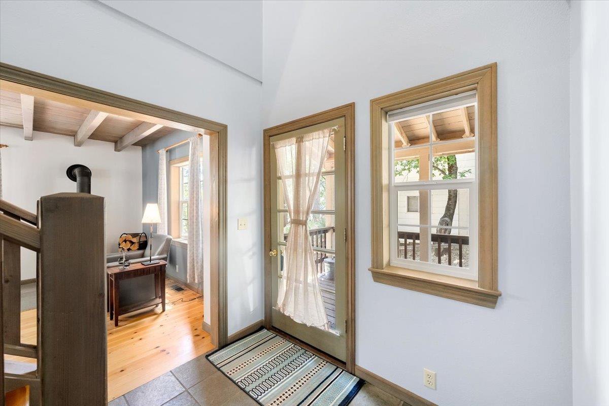 Detail Gallery Image 21 of 65 For 4036 Valley Vista Dr, Camino,  CA 95709 - 4 Beds | 2/1 Baths