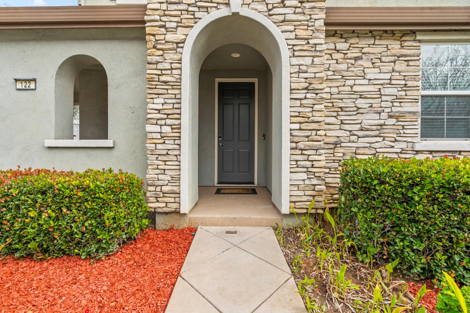 Detail Gallery Image 2 of 48 For 122 N Sierra Madre St, Tracy,  CA 95391 - 4 Beds | 3 Baths