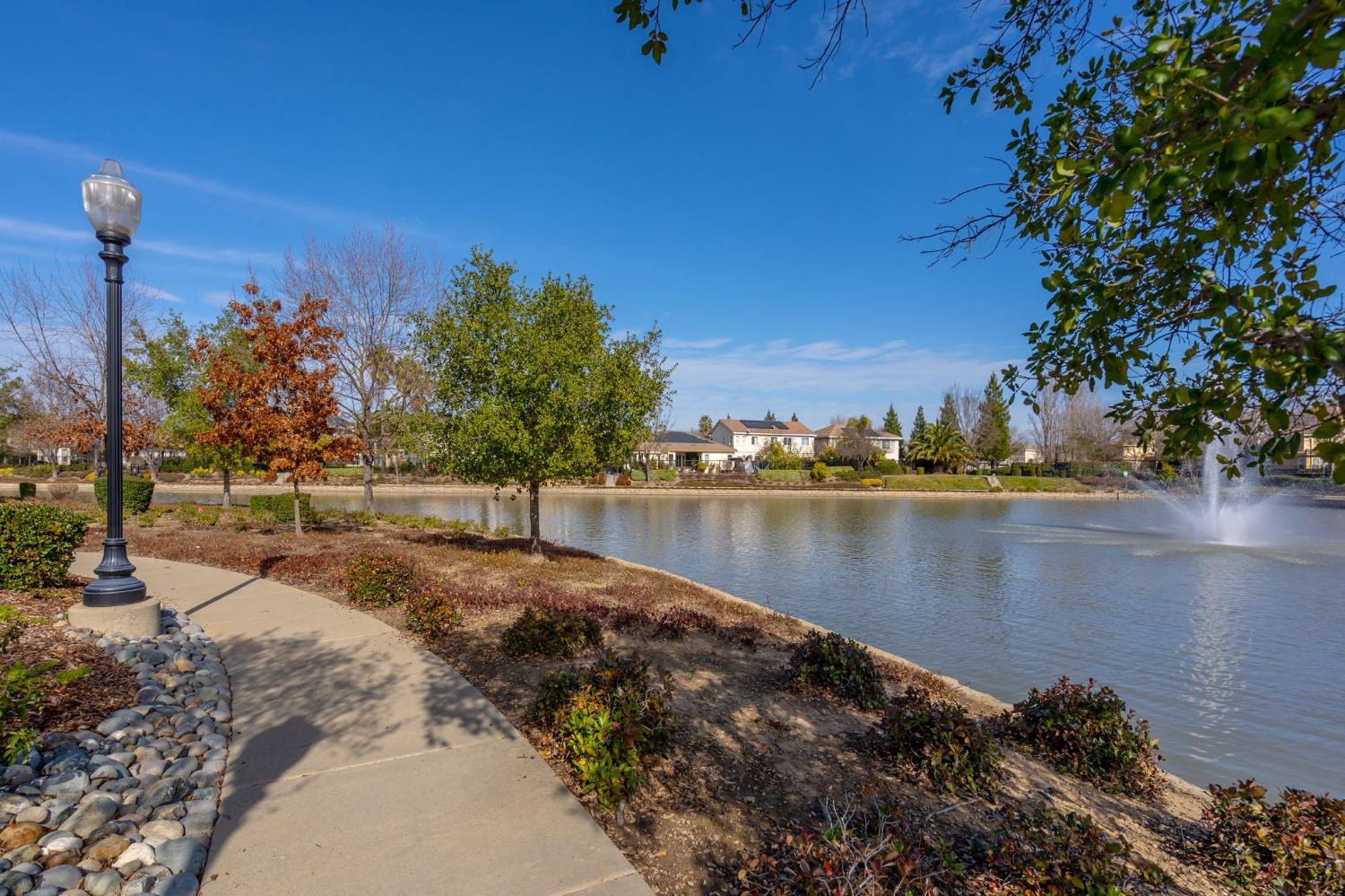 Detail Gallery Image 52 of 60 For 5054 Stroman Ln, Sacramento,  CA 95835 - 3 Beds | 2/1 Baths