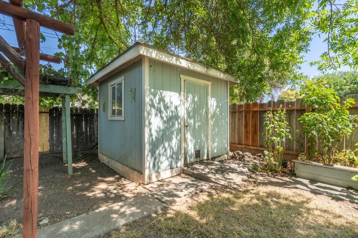 Detail Gallery Image 27 of 29 For 2107 S St, Merced,  CA 95340 - 3 Beds | 2 Baths
