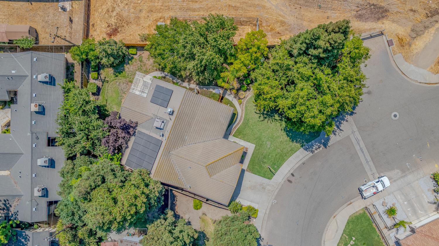 Detail Gallery Image 10 of 53 For 1079 Rosehill Dr, Chowchilla,  CA 93610 - 4 Beds | 2 Baths