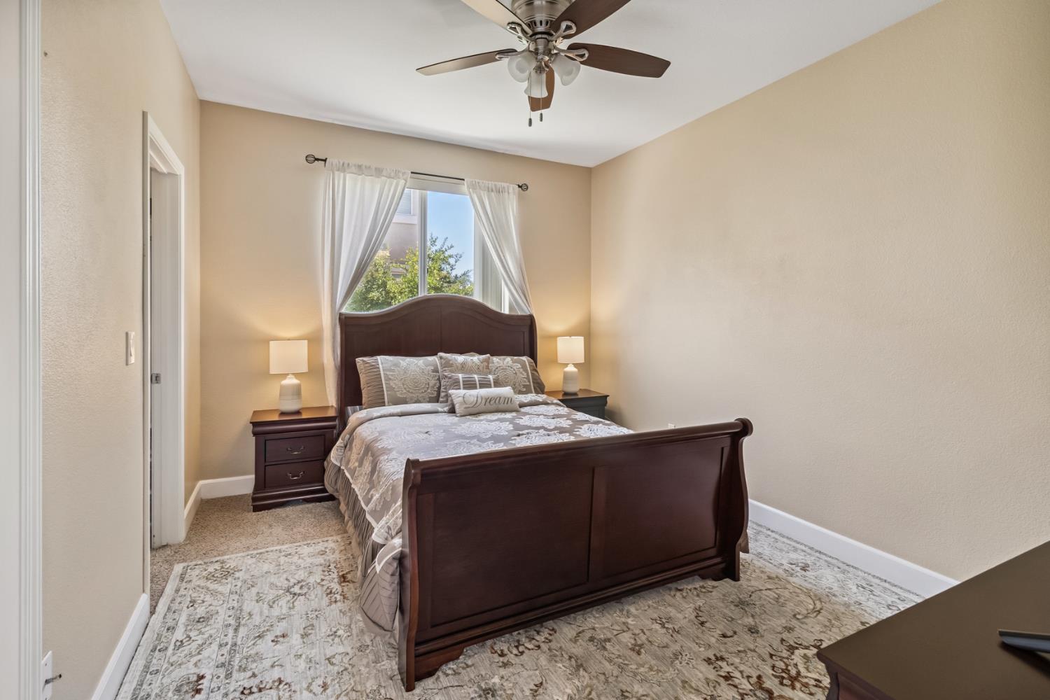 Detail Gallery Image 37 of 72 For 18400 Mandarin St, Woodland,  CA 95695 - 5 Beds | 4 Baths